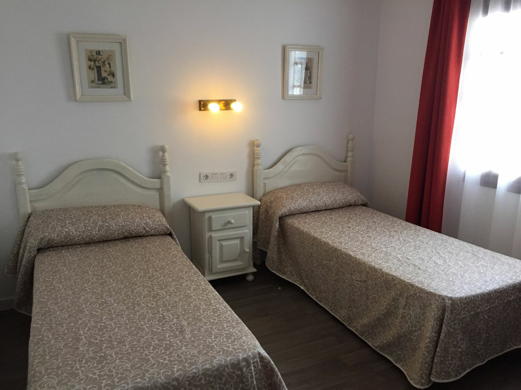 Apartahotel Costa Adeje Garden 3*