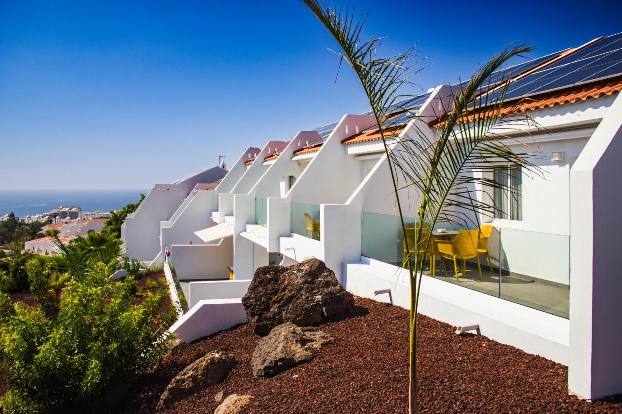 Aparthotel Costa Adeje Garden 3*